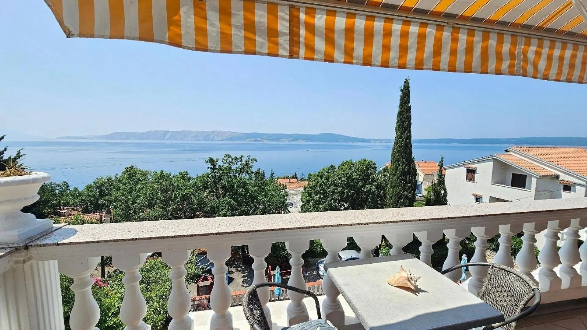 Apartment Fuer 2 Persmit Balkon Novi Vinodolski Κροατία